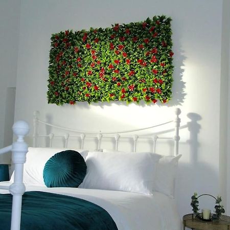Flat 12A - Central, Modern, Bright Apartment With Free Wifi Oban Bagian luar foto